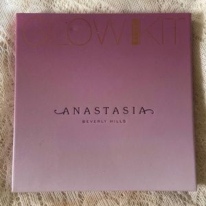 Anastasia Beverly Hills Sugar Glow Kit
